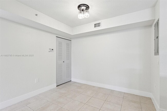 Building Photo - 15470 SW 284th St