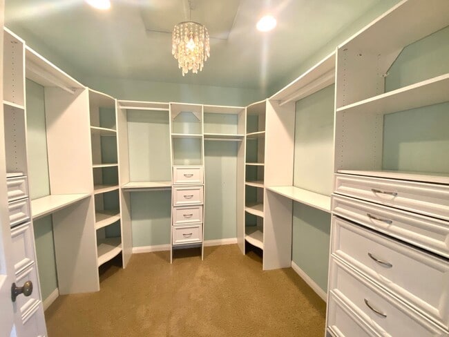 Building Photo - 242 - Kahiau Trust