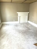 Building Photo - 501 E 7th St