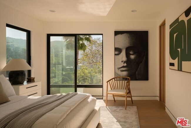 Building Photo - 2608 Zorada Dr