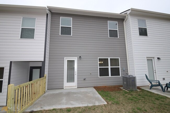 Building Photo - 85 Chastain Cir