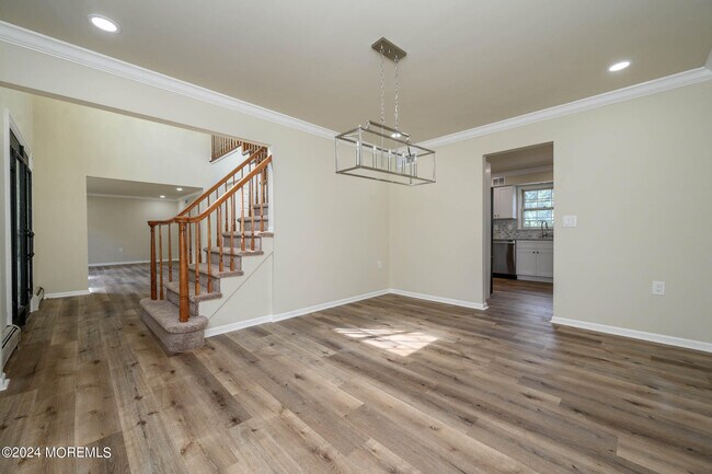 Building Photo - 8 Brandywine Dr