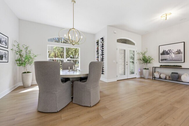 Building Photo - Luxury Golf Course Living in Haile Plantation | Fully Renovated 4BR Home in Gainesville