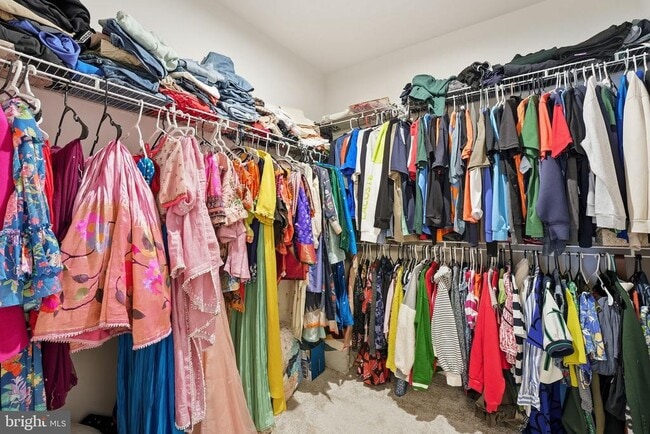 Building Photo - 46294 Mount Milstead Ter