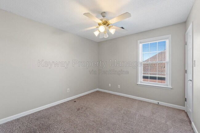 Building Photo - 5366 Angel Falls
