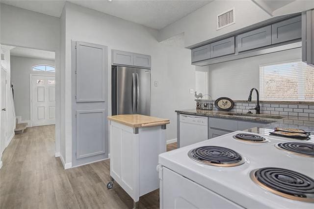 Building Photo - 718 Argone Ct