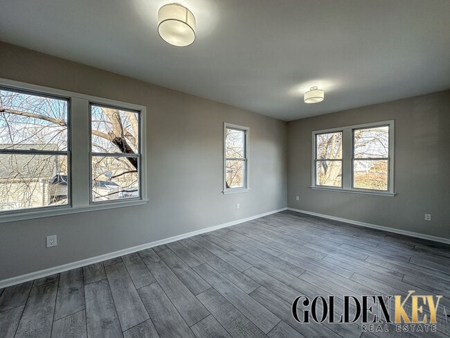 Building Photo - 3854-3831 31st St