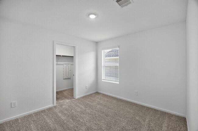 Building Photo - 3033 Brizzo Bch Ln