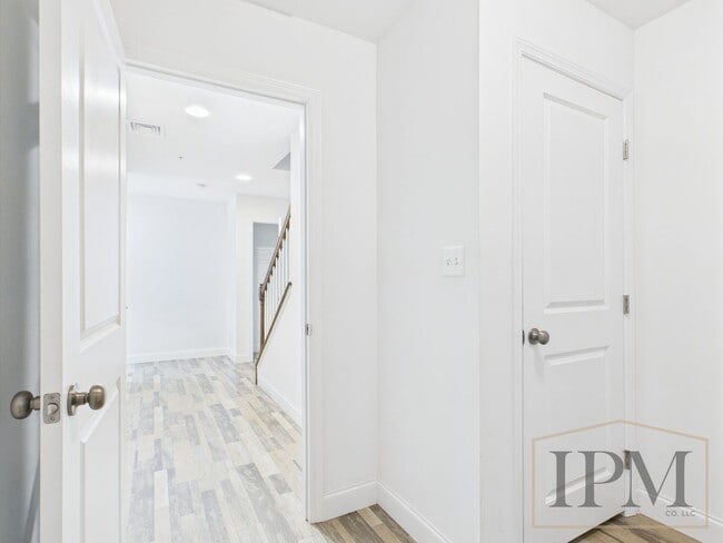 Building Photo - 2-bedroom 2.5 bath Luxury Townhome located...