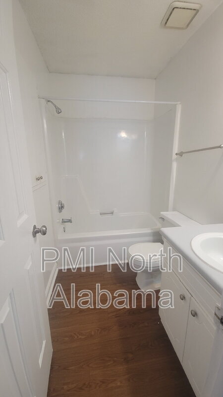 Building Photo - 1506 Ascent Trail NW