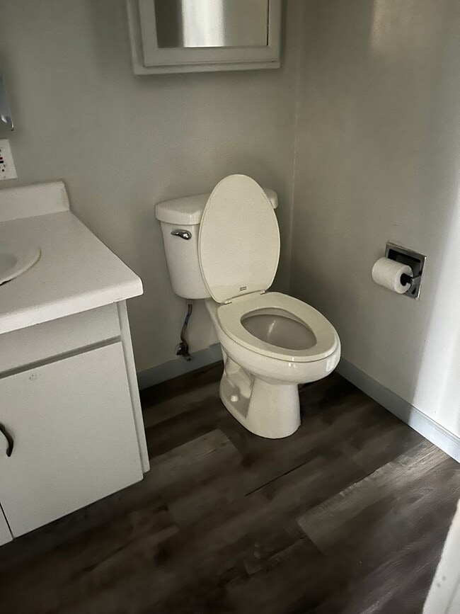 Building Photo - Cute 1 bed/1 bath home in Myrtle Creek.