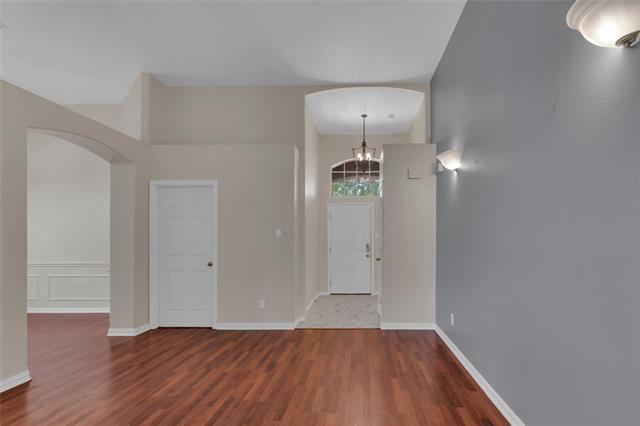 Building Photo - 5556 Flynn Ct
