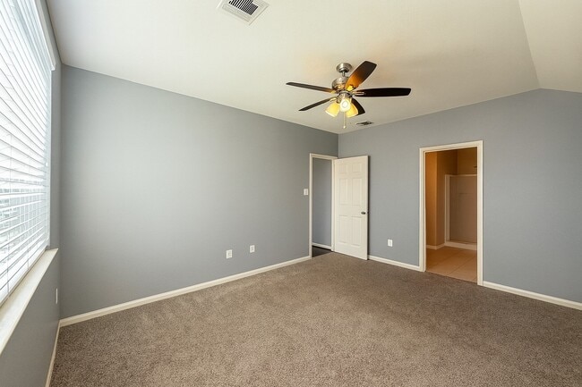 Building Photo - 6626 Poplar Rose Ct.