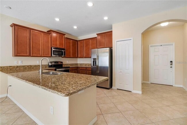 Building Photo - 6476 Sedgeford Dr