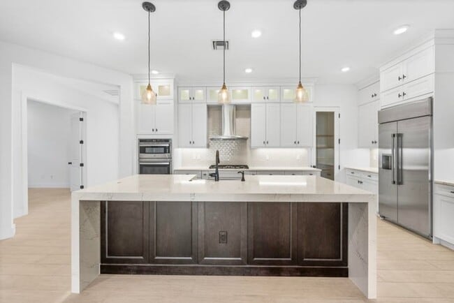 Building Photo - 15763 Longboat Key Dr