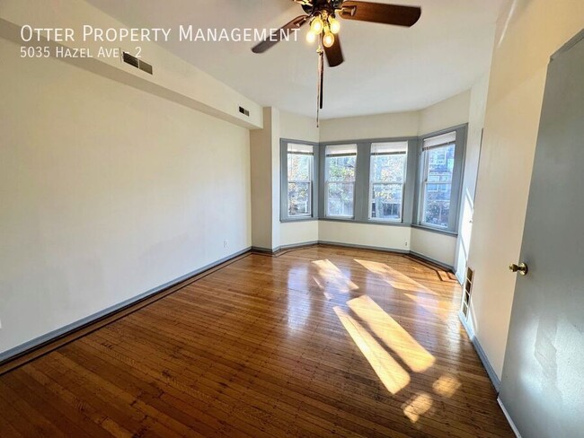 Building Photo - 2BR/1BA Sun-drenched West Philly Apt with ...