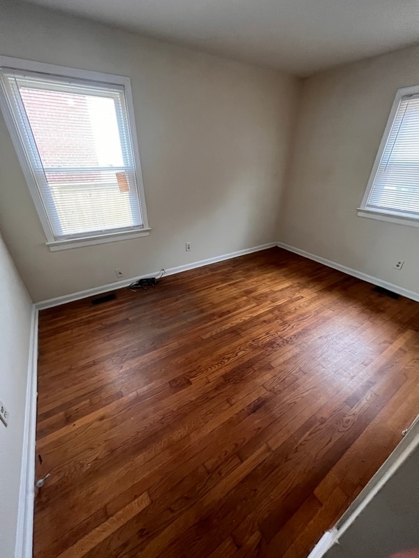 Building Photo - 1210 Carlisle Ave