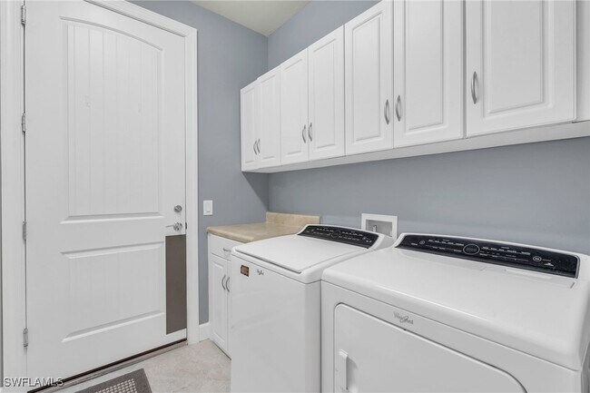Building Photo - 20533 Wilderness Ct