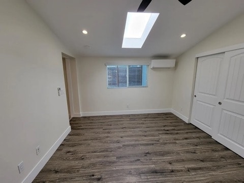 Building Photo - 4804 W Mountain View Dr