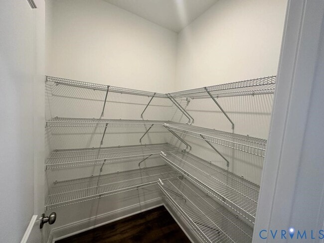 Building Photo - 7117 Leire Ln