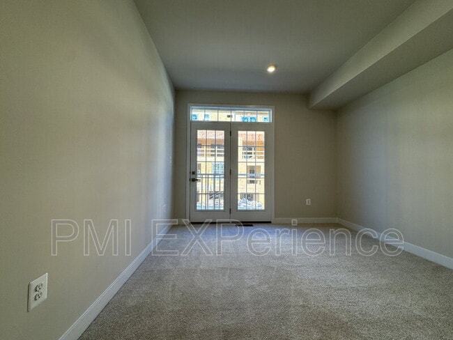 Building Photo - 5424 Greenpoint Ln