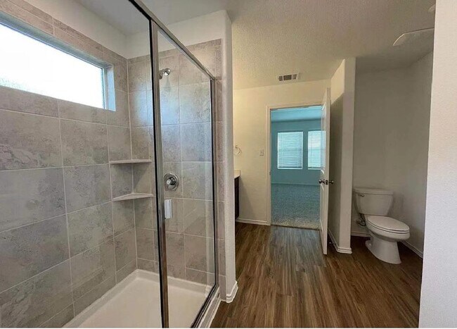 Building Photo - 307 Bluejack Wy