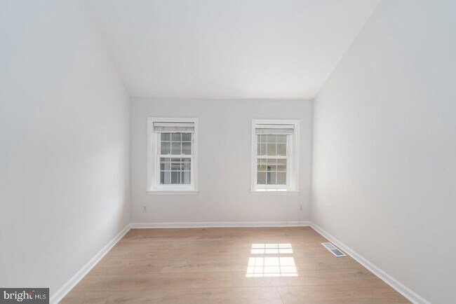 Building Photo - 1044 Patapsco St