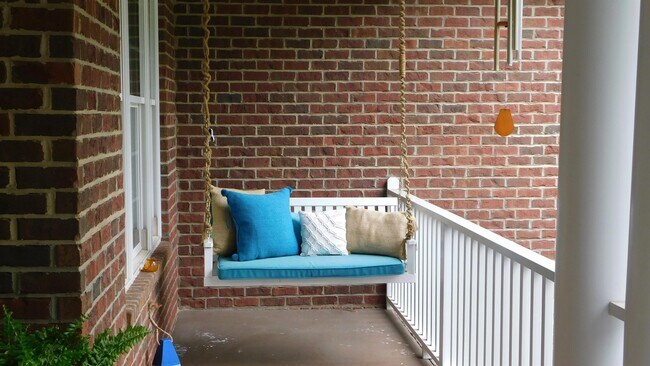 Building Photo - 400 Beaumont Park Cir