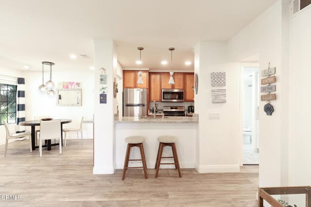 Building Photo - 2375 Martinique Ln