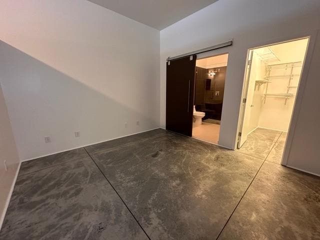 Building Photo - 560 Dutch Valley Rd NE