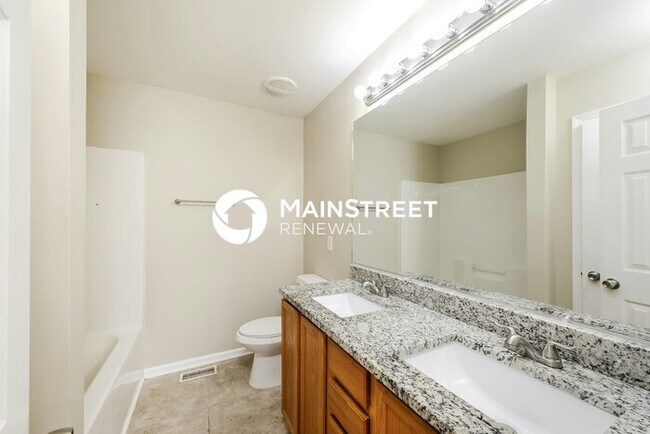 Building Photo - 3 Bedroom Pet-Friendly Home in Winston-Salem, NC with Main Street Renewal