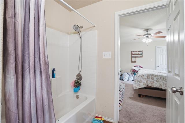 Building Photo - 1812 Village Park Trail