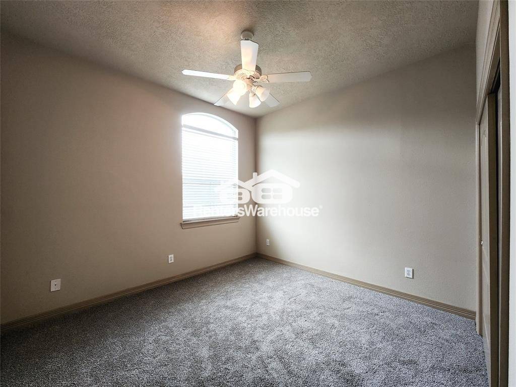 Building Photo - 910 McKinney Park Ln