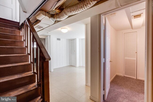 Building Photo - 1889 Alabama Ave SE