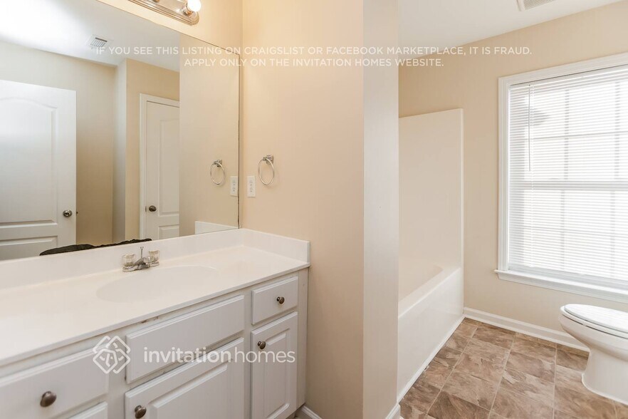 Building Photo - 3568 Park Hill Cir SW