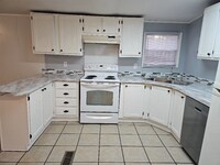 Building Photo - 1057 Hibiscus Rd