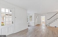 Building Photo - 514 E Lancaster Ave