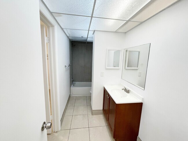 Building Photo - 2800 NW 56th Ave