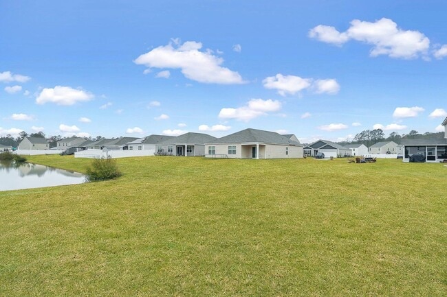 Building Photo - 4 Bed, 2 Bath Gem in Park West!
