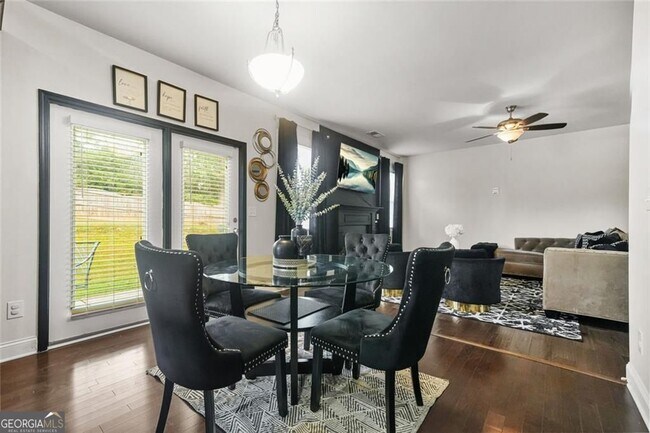 Building Photo - 4079 Broadmoor Ct SW