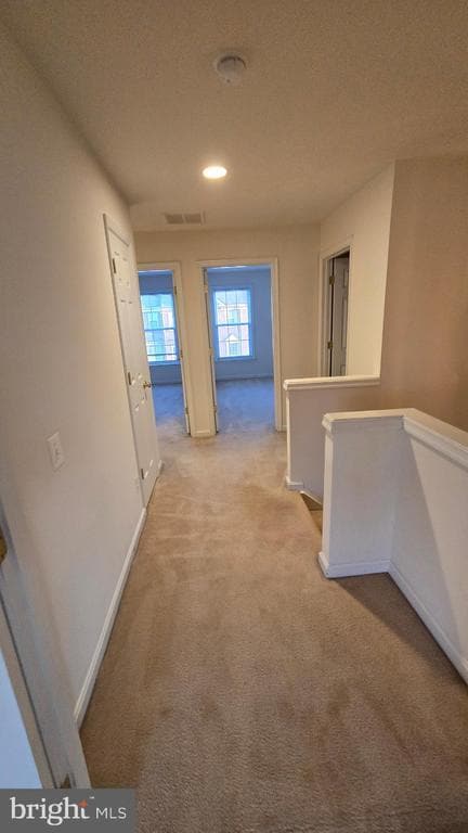 Building Photo - 7007 Courtyard Way