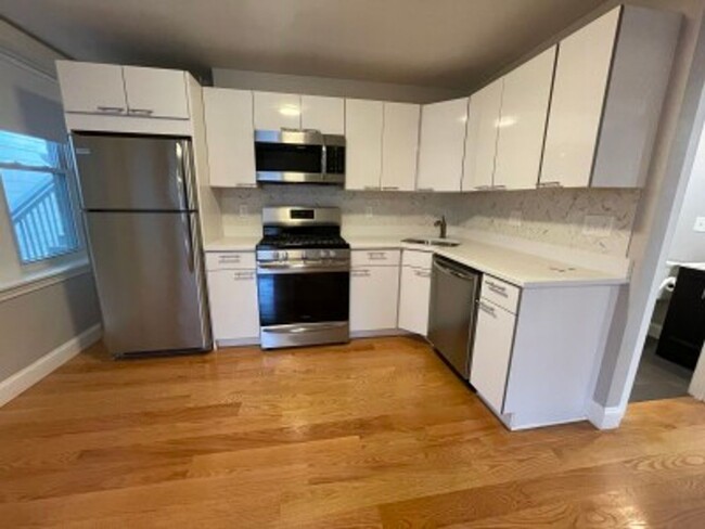Primary Photo - 4 Bed 2 Bath - East Cambridge - 9/1