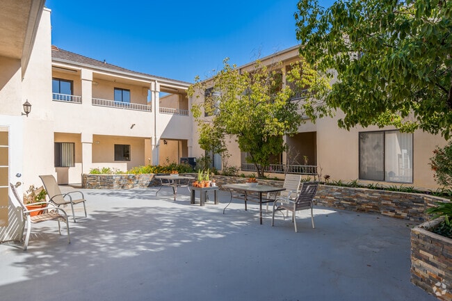 Building Photo - Honolulu Senior Apartments