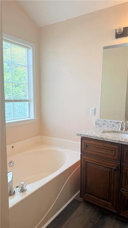 Building Photo - 1475 Brookdale Dr