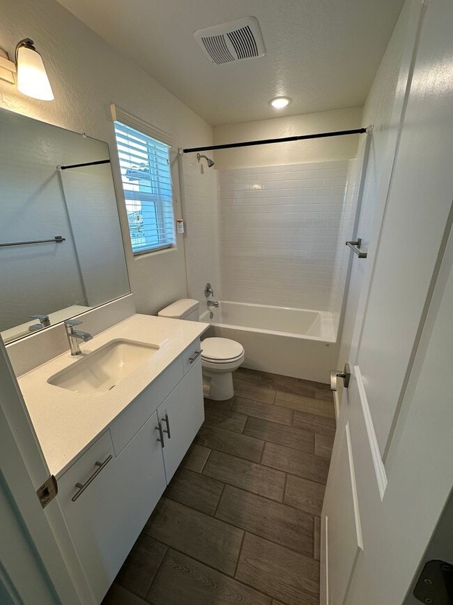 Building Photo - elev8tions