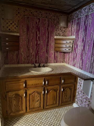 Building Photo - 2309 Richwood Dr