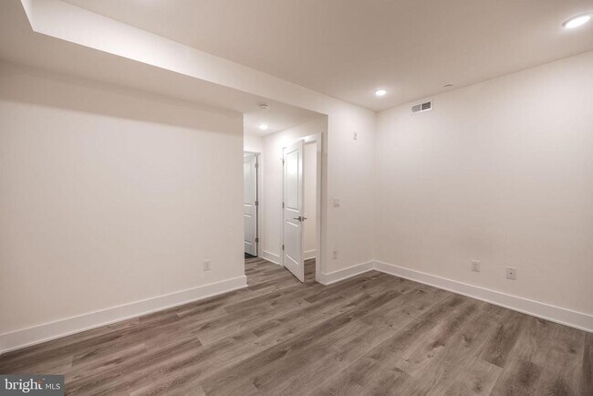 Building Photo - 1429 Germantown Ave