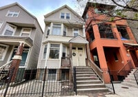 Building Photo - 2552 N Southport Ave
