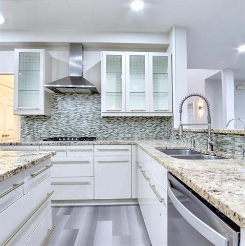 Building Photo - 2420 Elm Leaf Ln