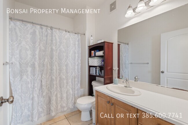 Building Photo - 209 N 1200 W